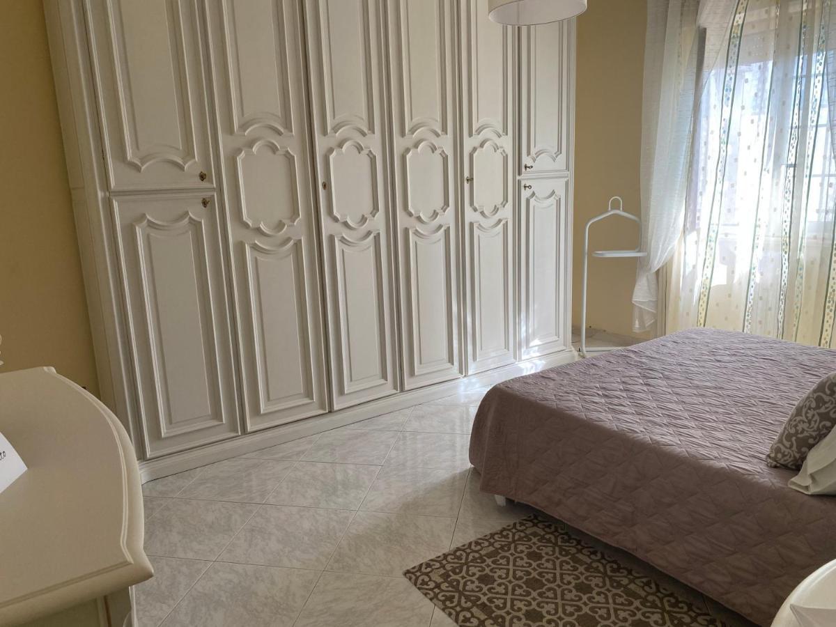 Allegrhouse: Intero Appartamento Brindisi Exterior foto